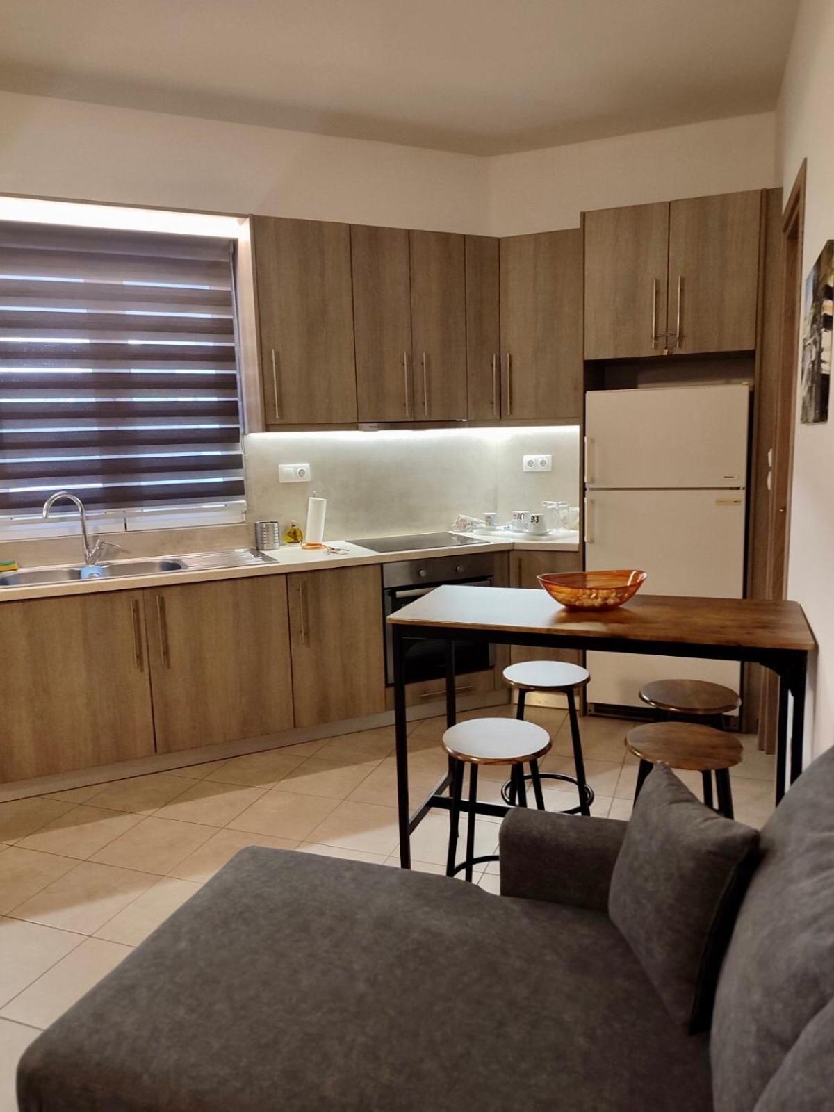 Lia'S Luxury Apartment - Near Airport Koropíon Exteriér fotografie
